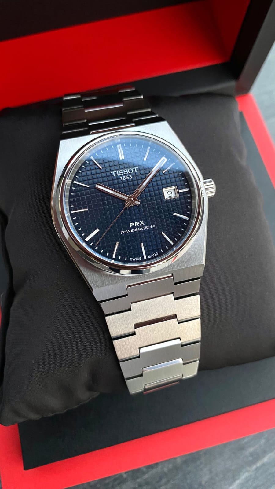 Der moderne Klassiker: Tissot PRX in Edelstahl