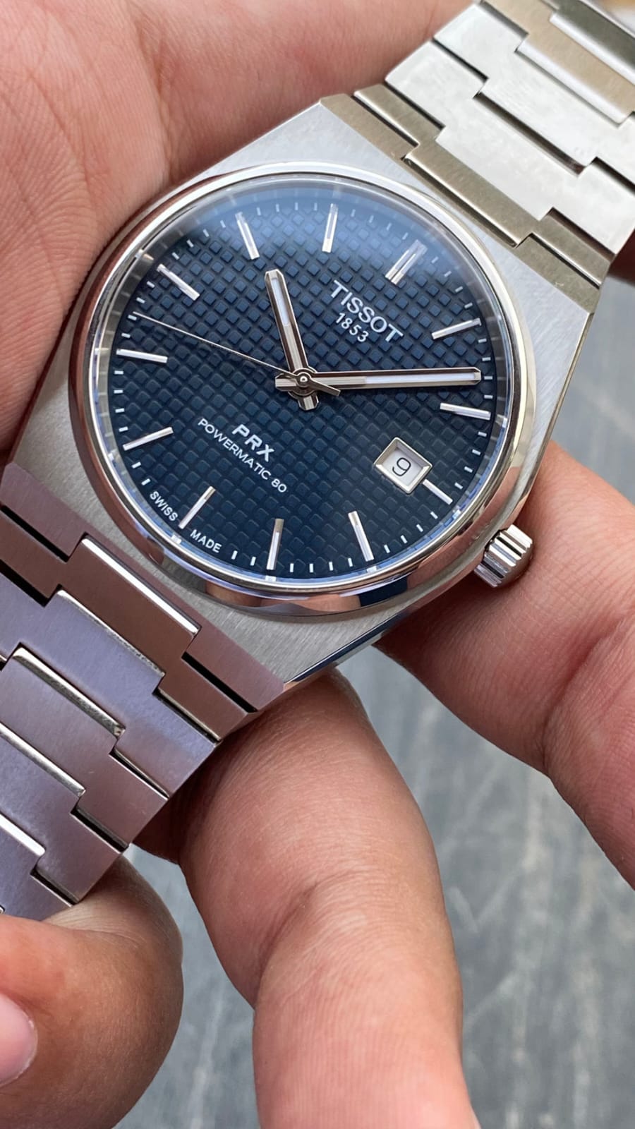 Der moderne Klassiker: Tissot PRX in Edelstahl